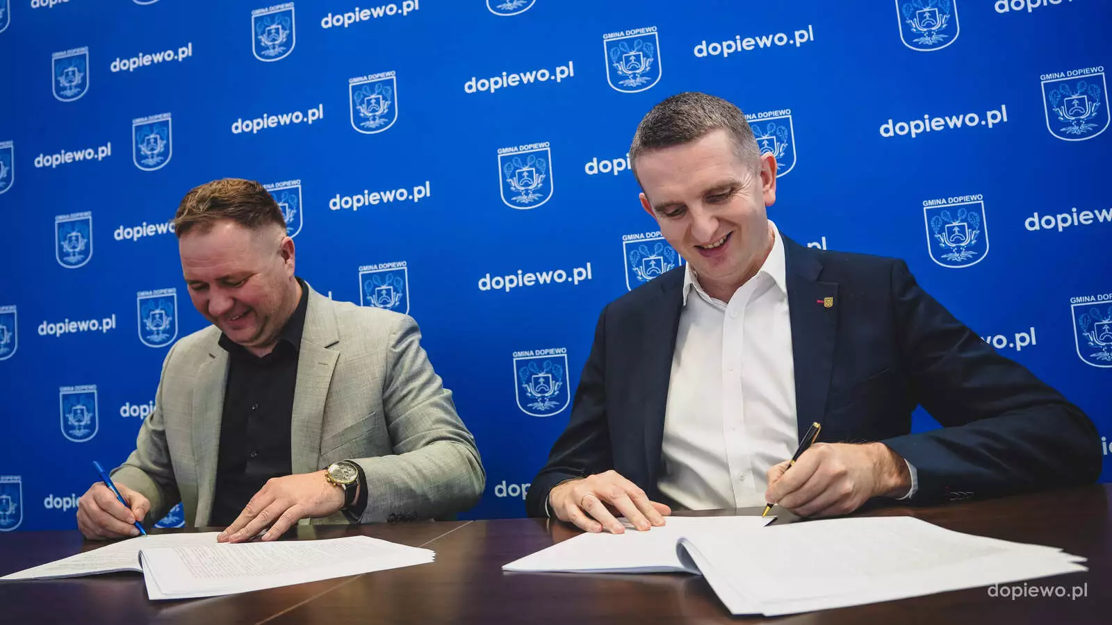 Podpisanie umowy na ścieżkę Gołuski - Plewiska