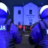 Kibice przyjazd palędzie policja