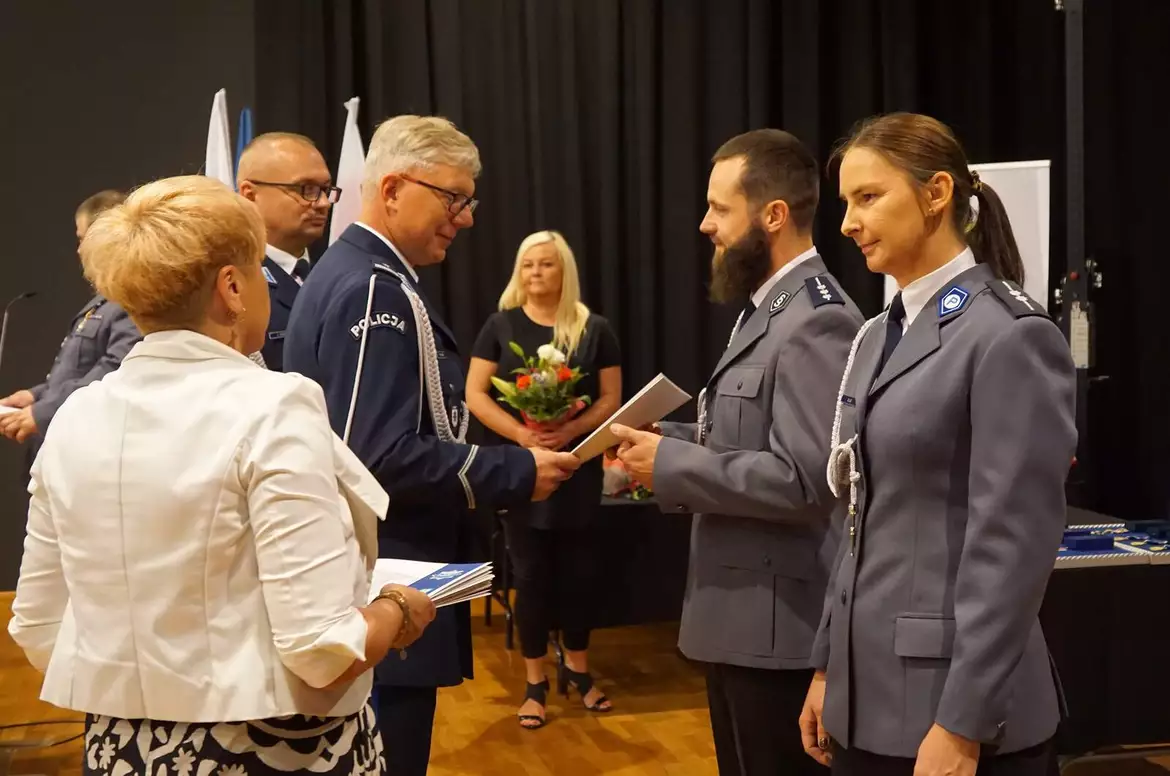 Wręczenie awansów zawodowych dla Policjantów z Dopiewa