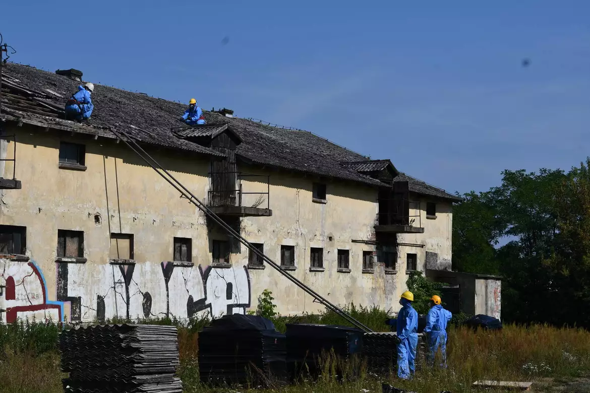 Likwidacja Azbestu z budynków Zakładu Usług Komunalnych Sp. z o.o. w Dopiewie