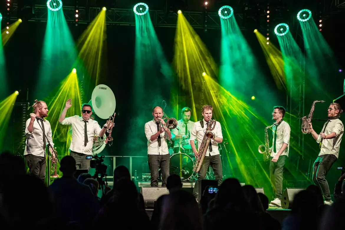 Pożegnanie Lata 2024 - dizzy boys brass band