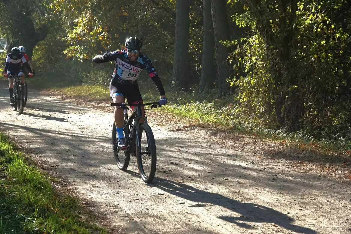 CROSS DUATHLON 