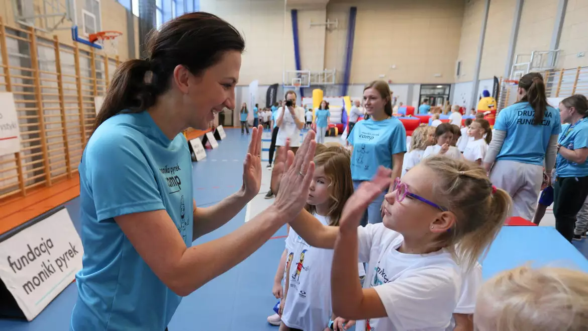 Monika Pyrek Camp odbyło się w Szkole Podstawowej w Dąbrowie