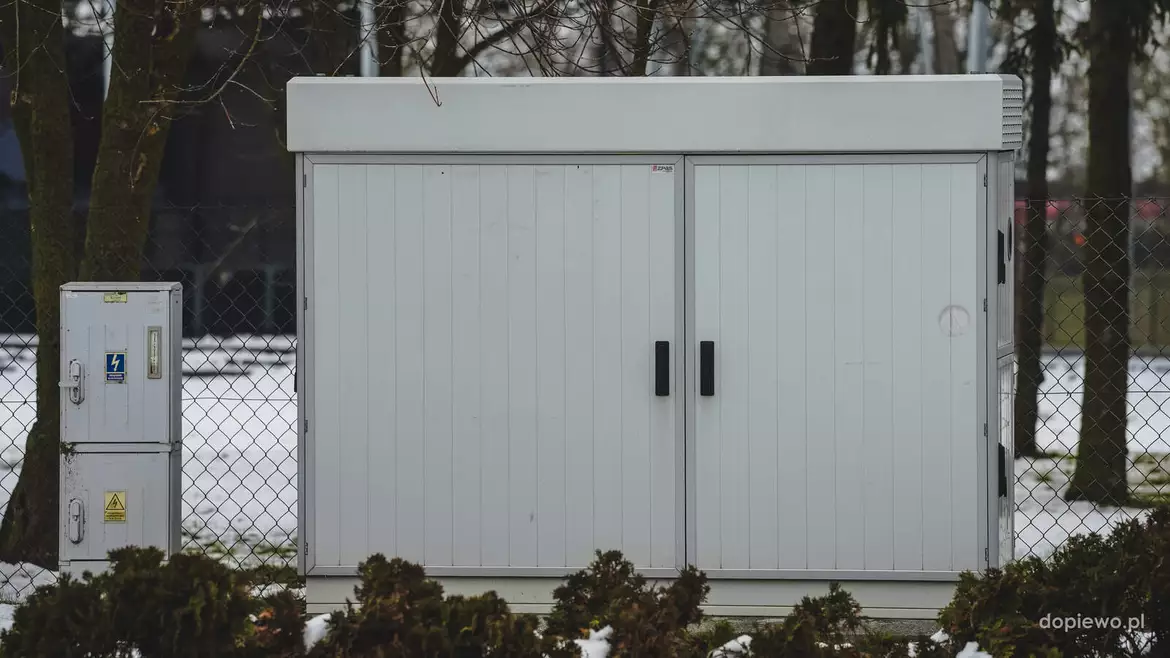 Prąd, skrzynka, wyłaczenie prądu