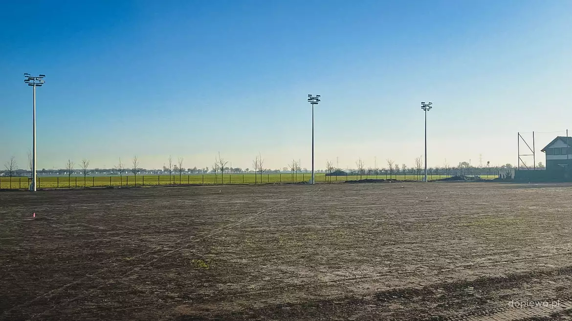 Boisko w Dopiewcu