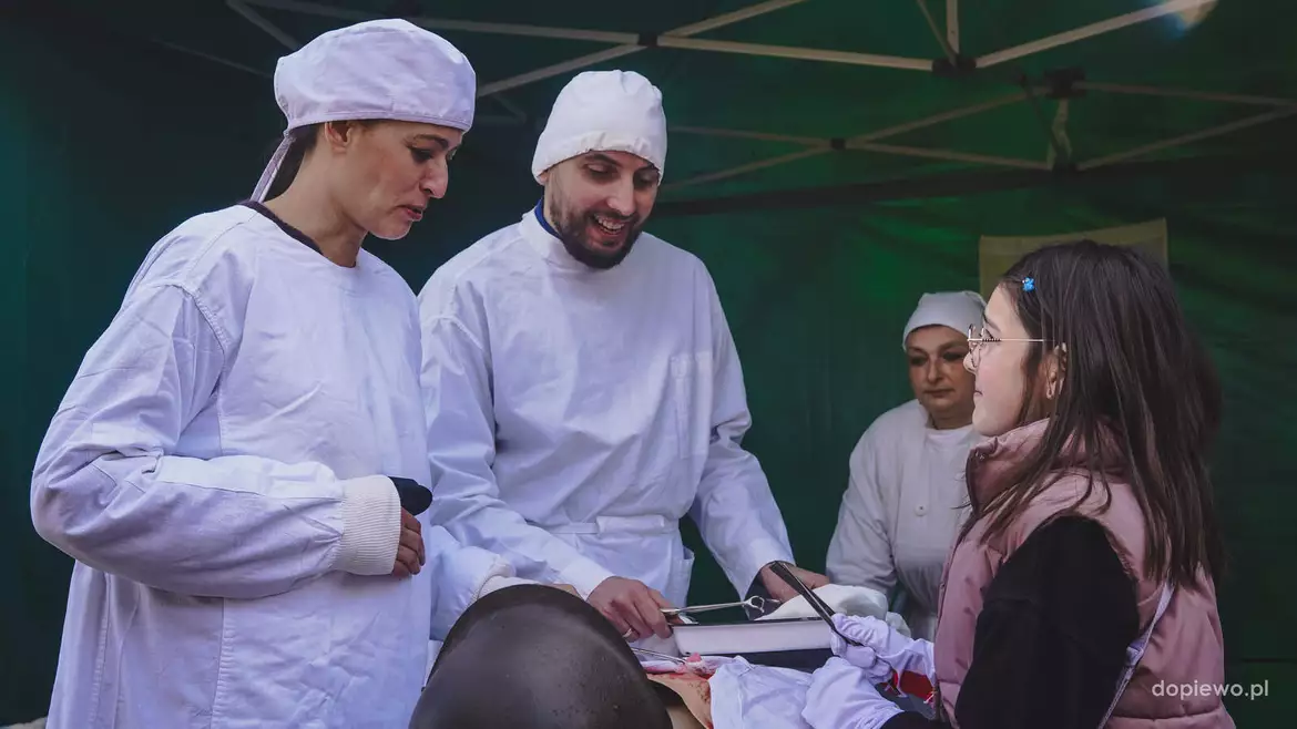 wioska kobiet w Dopiewie