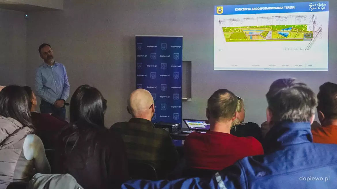 Spotkanie w sprawie koncepcji terenu w Palędziu