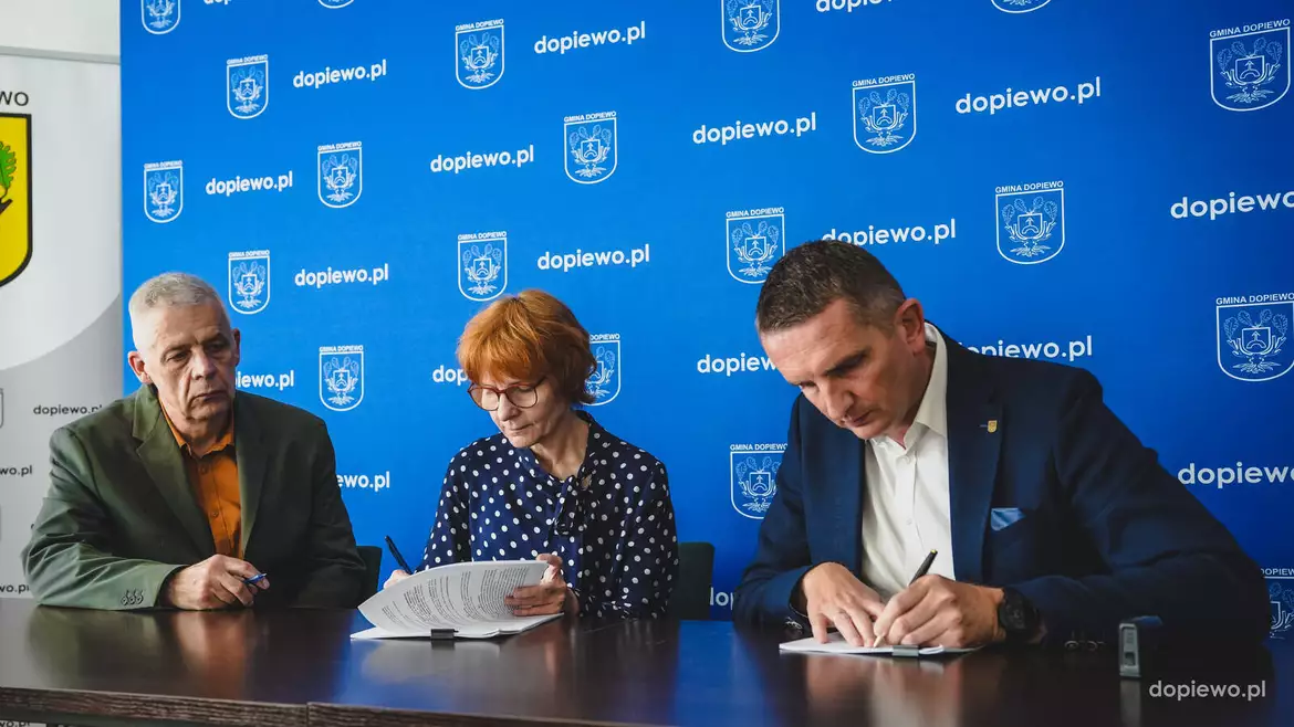 Umowa na dokumentacje projektową Domu Kultury w Skórzewie