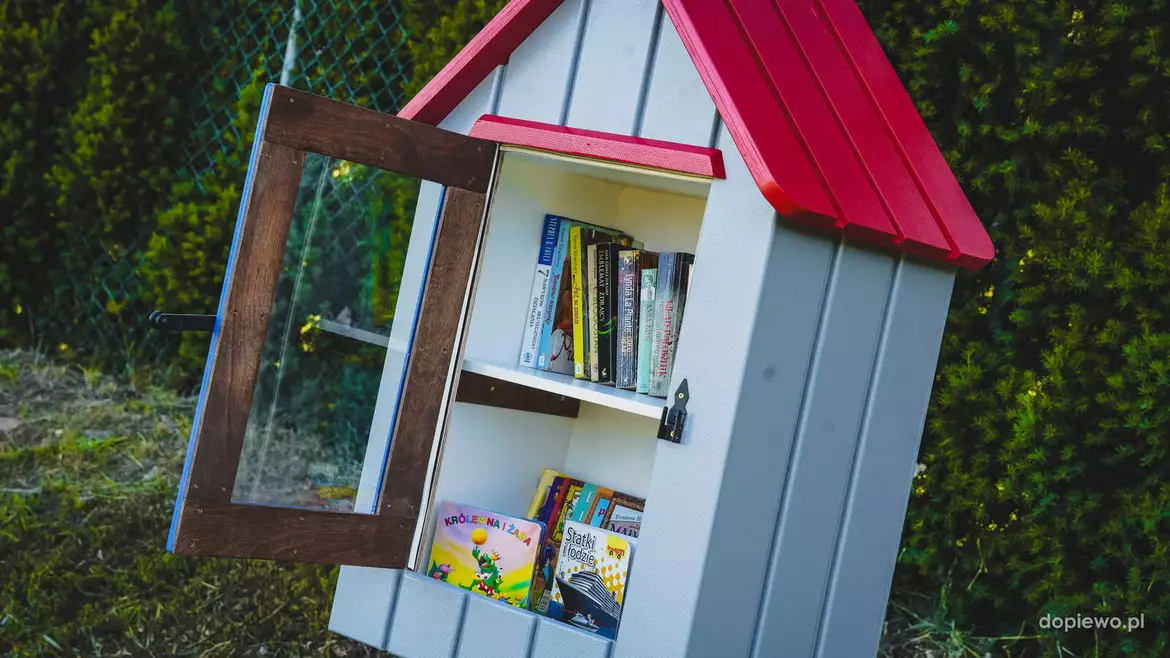 Mobilna Biblioteczka w Drwęsie