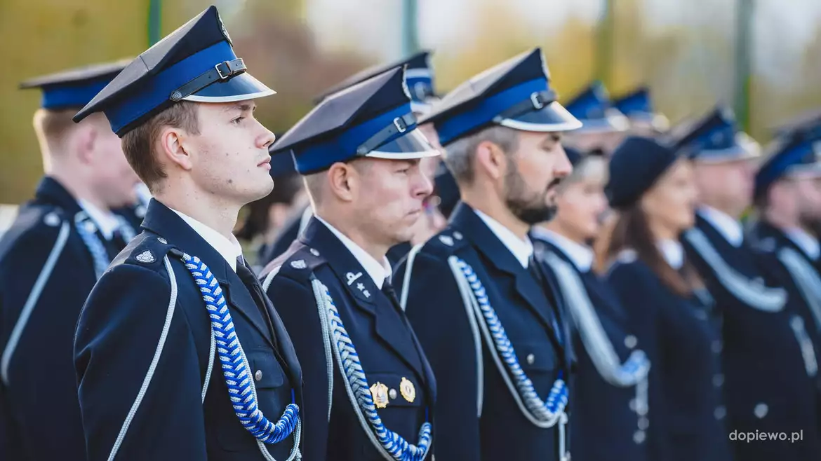 Uroczysty apel OSP Palędzie