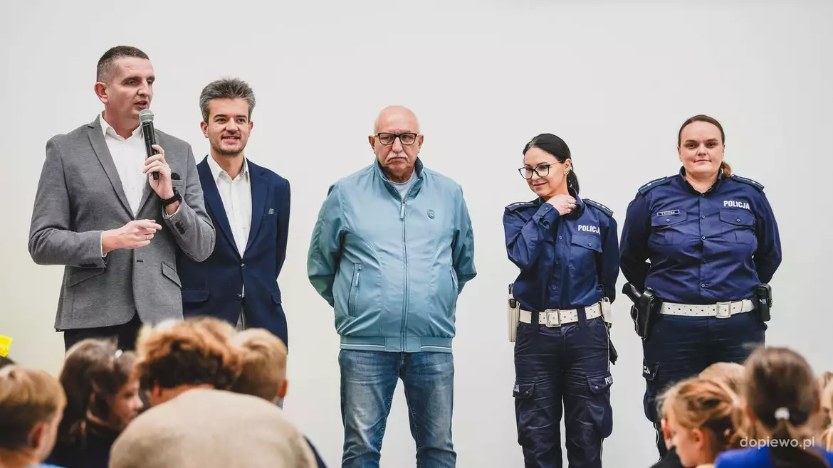 Odblaskowy pierwszoklasista