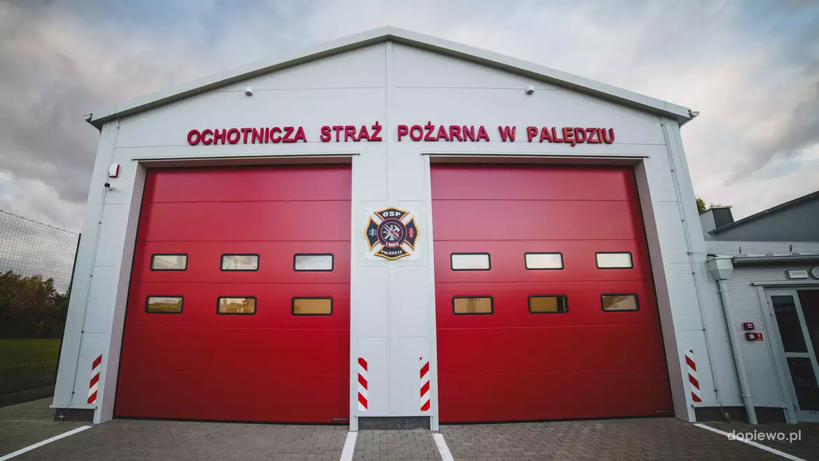 Uroczysty apel OSP Palędzie